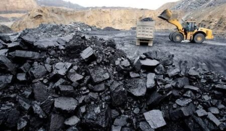 Overlapping mining licenses hinder Nigeria's mining industry, leading to disputes and delays in development. A mining site in Nigeria affected by overlapping license issues, highlighting the need for regulatory reform.