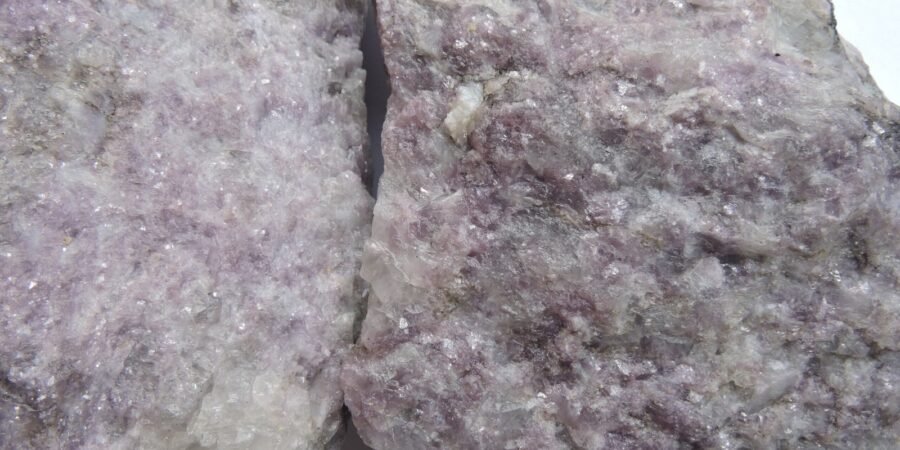 Invest in Nigerian Lithium Processing A close-up photo of Nigerian Mined Lepidolite lithium ore.