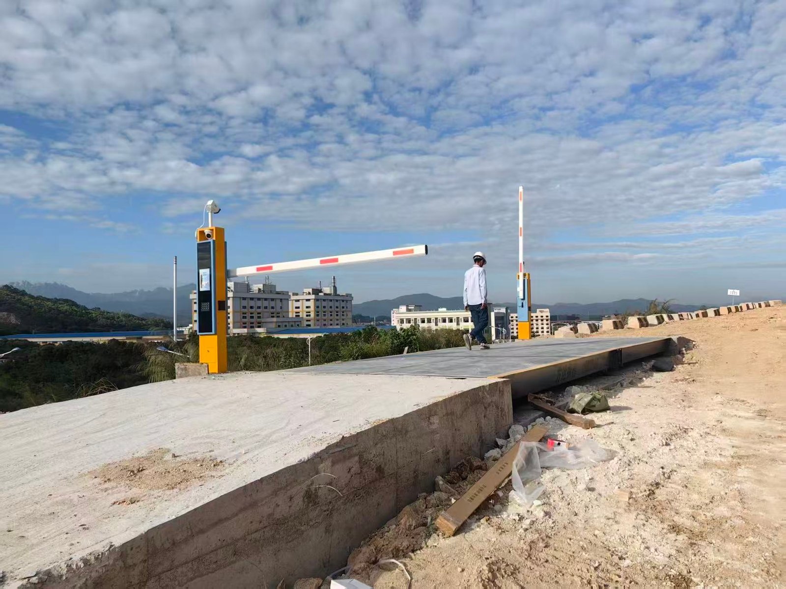 30-ton to 150-ton industrial weighing equipment weighbridge