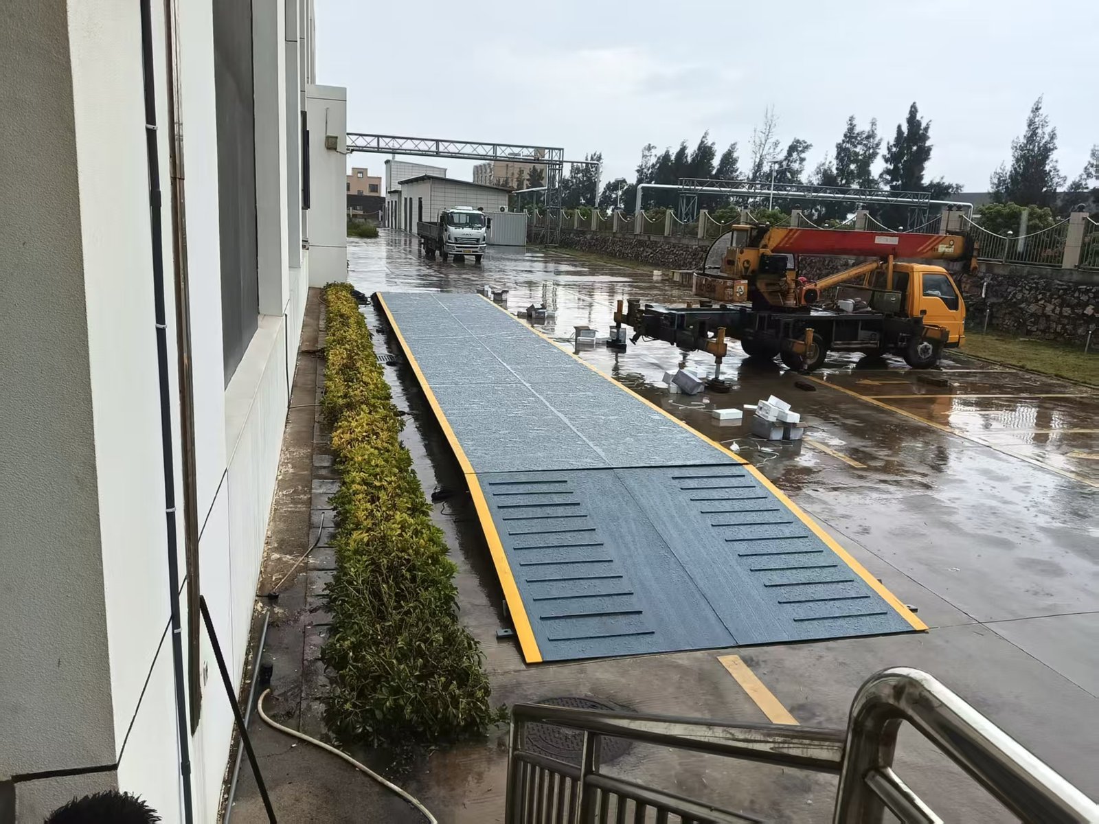 High-quality 100-ton electronic weighbridge 3*18m